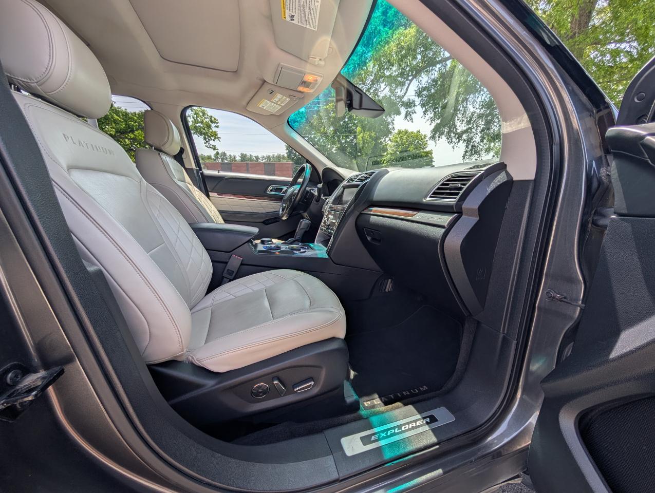 Ford Explorer Platinum AWD 2016