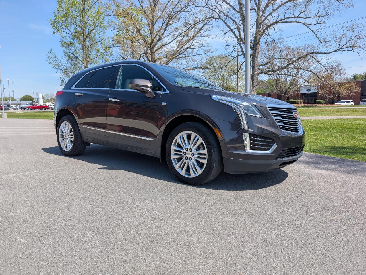 Cadillac XT5 Premium Luxury 4D SUV FWD 2017