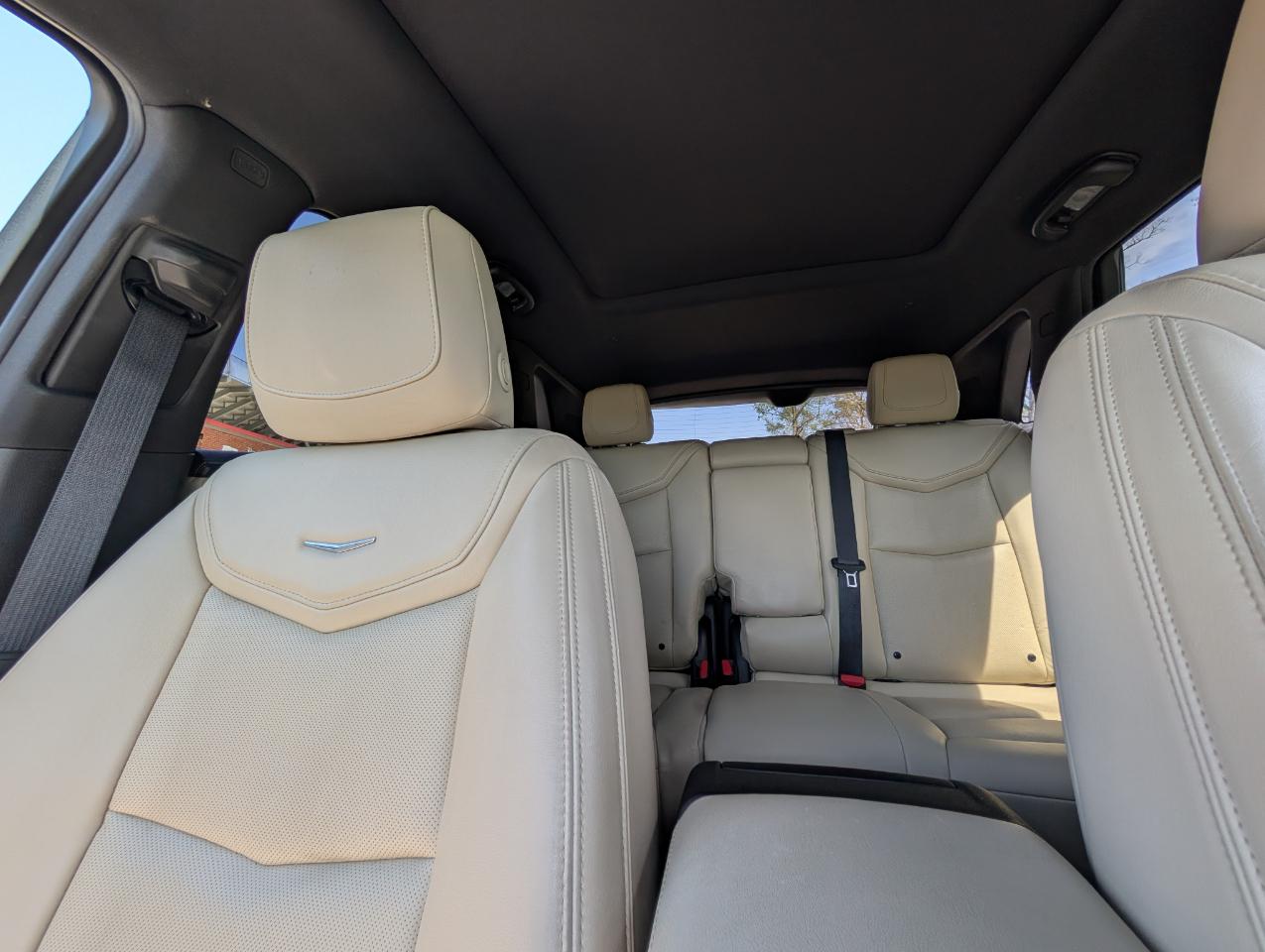 Cadillac XT5 Premium Luxury 4D SUV FWD 2017