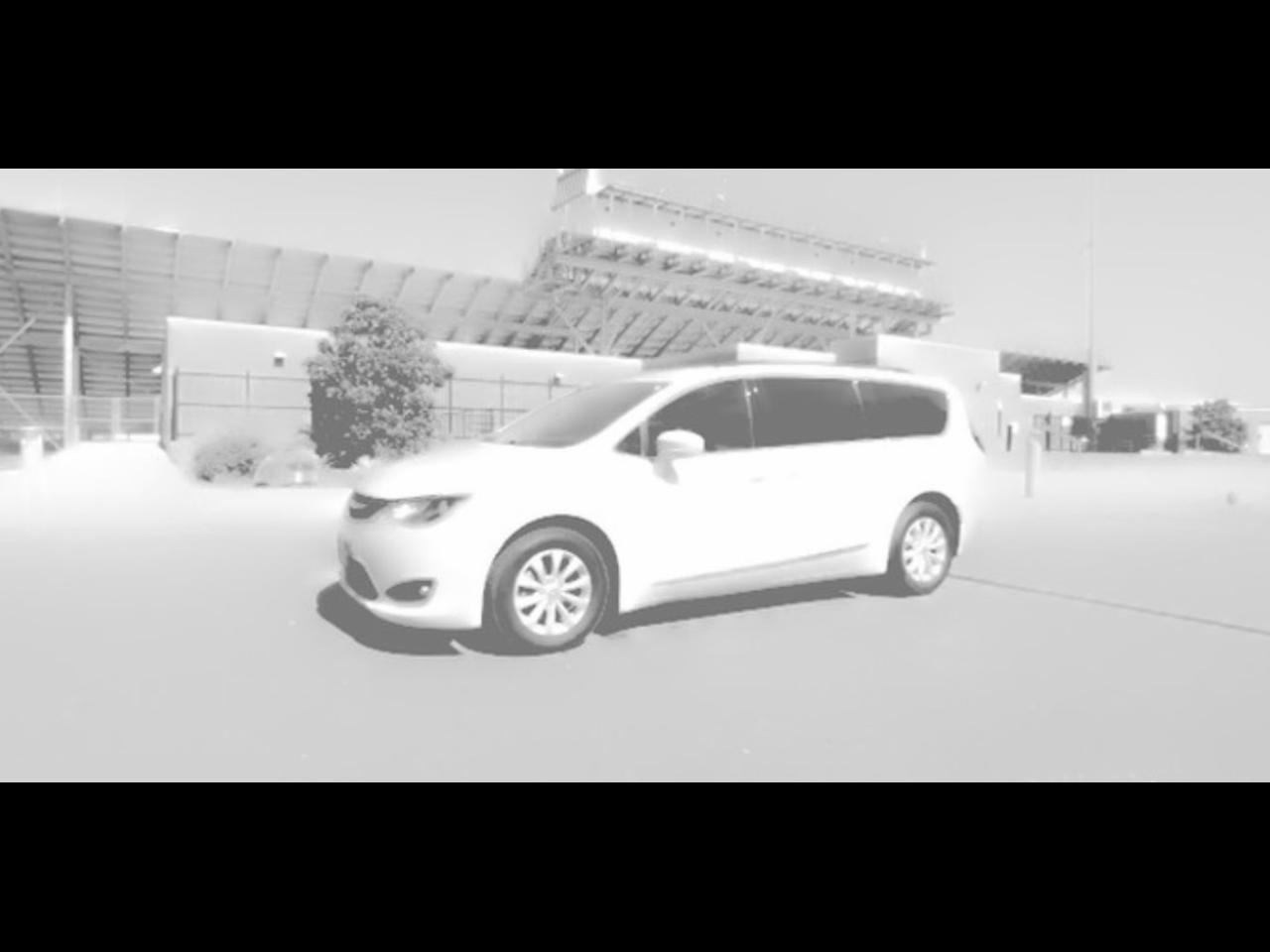 Chrysler Pacifica Touring-L 2017