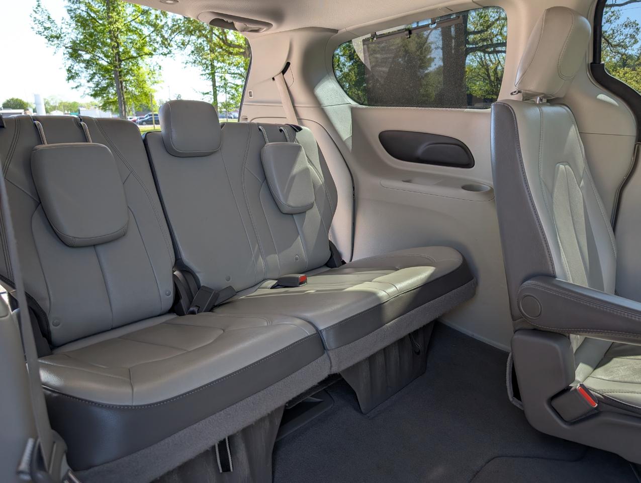 Chrysler Pacifica Touring-L 2017