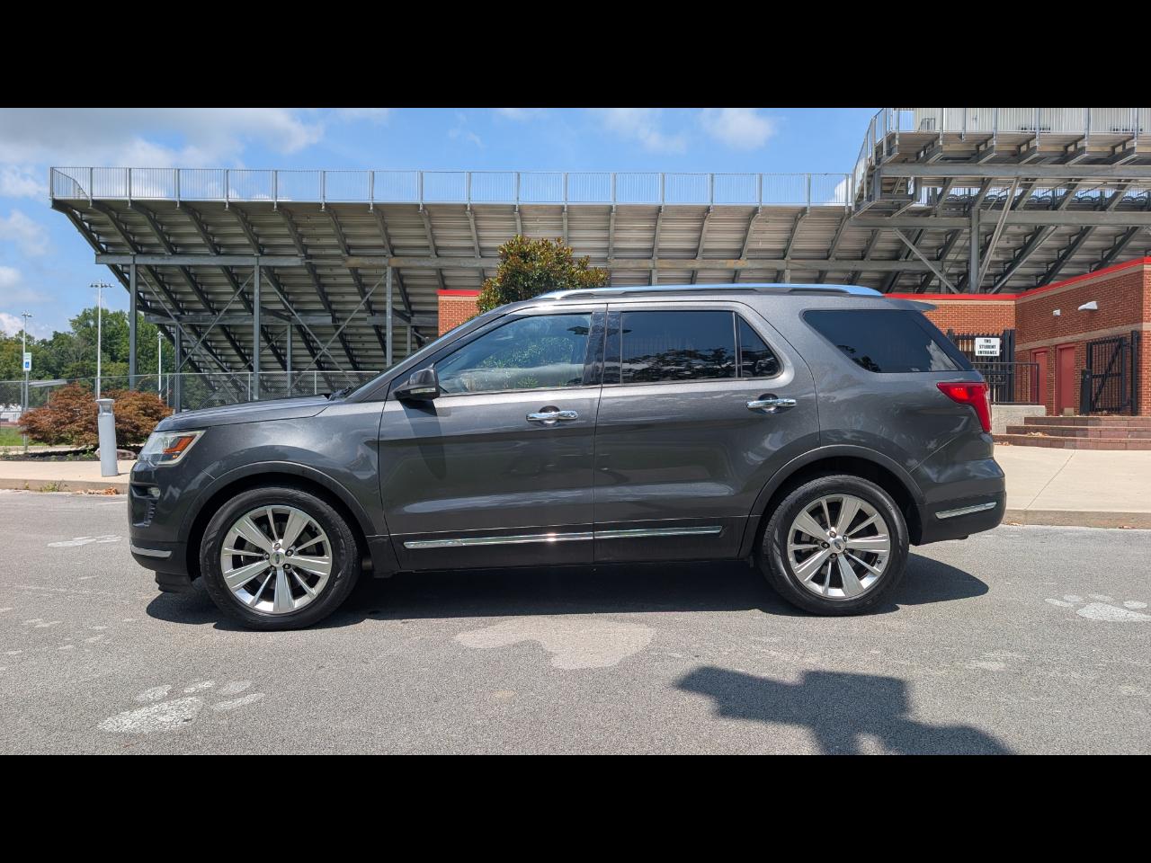 Ford Explorer Limited FWD 2019