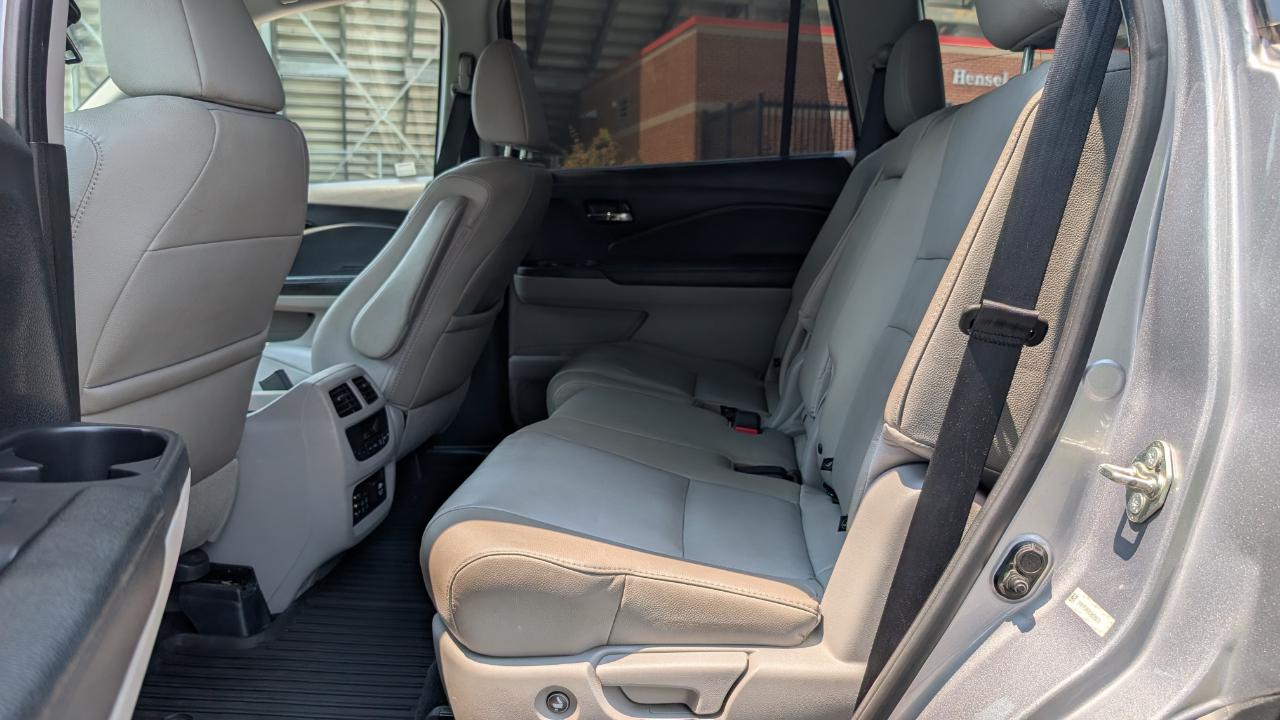 Honda Pilot Touring 2WD 2016