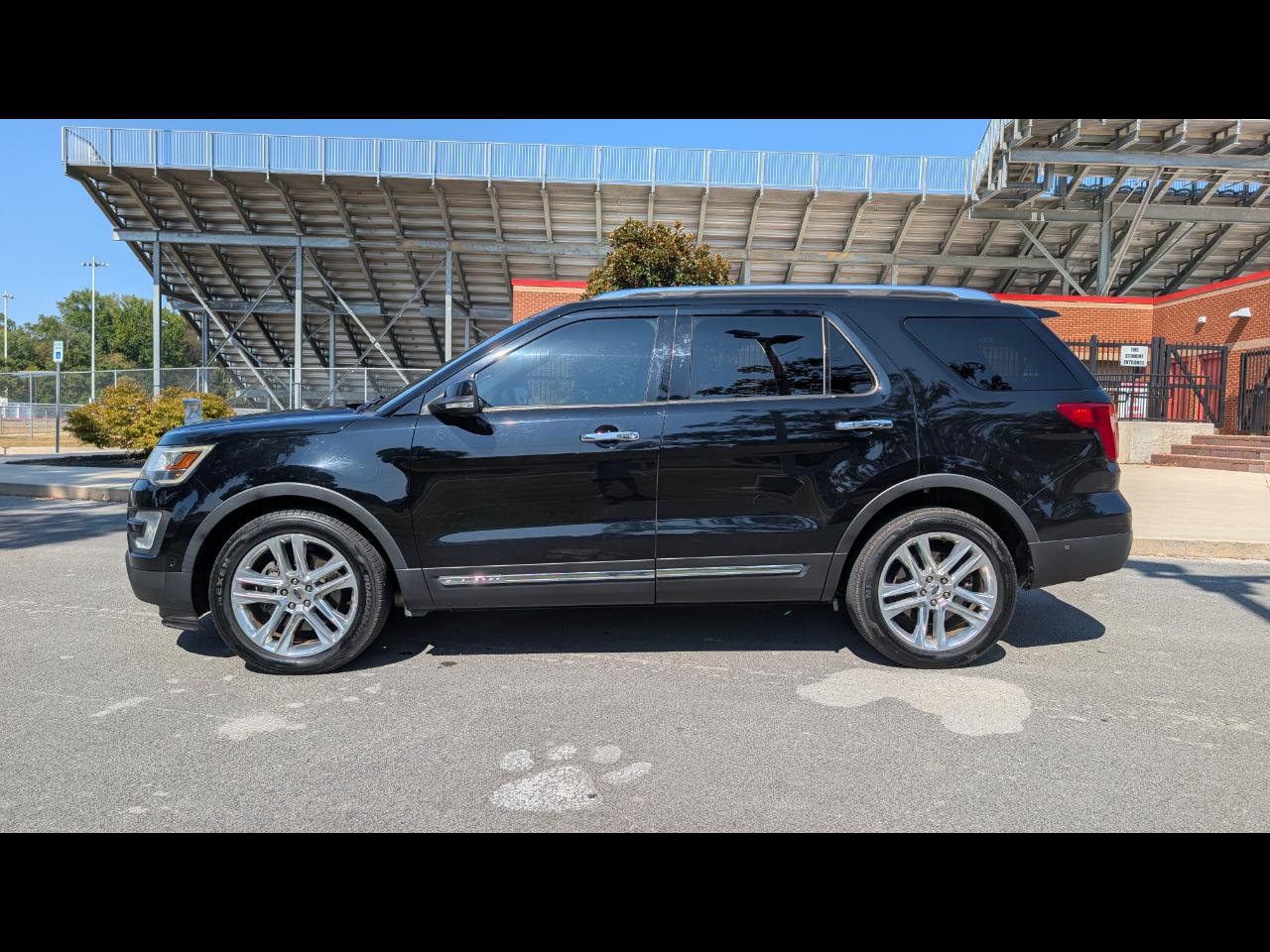 Ford Explorer Limited FWD 2017