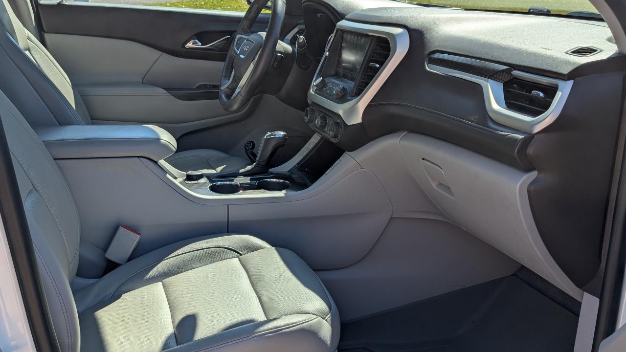 GMC Acadia SLT-2 FWD 2017