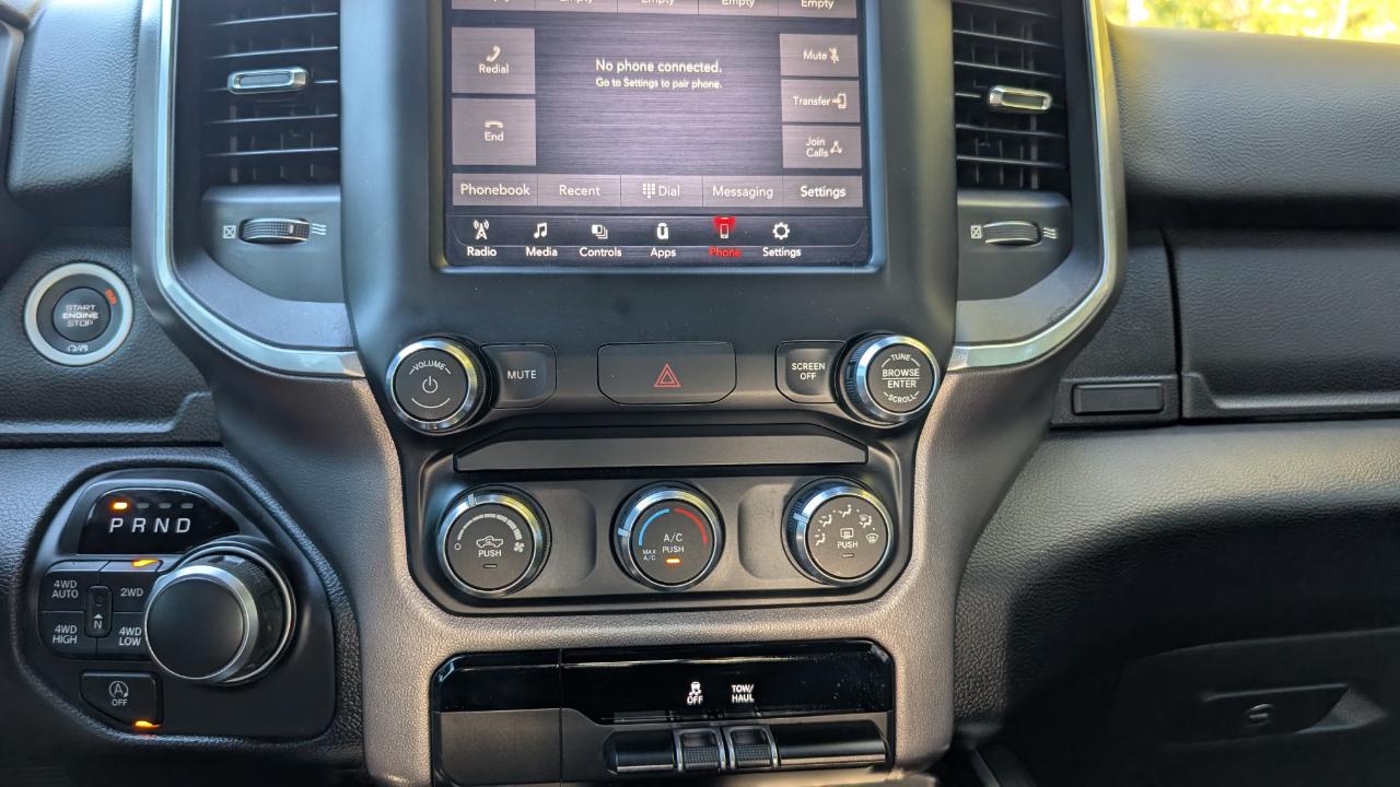 RAM 1500 Big Horn Crew Cab SWB 4WD 2019