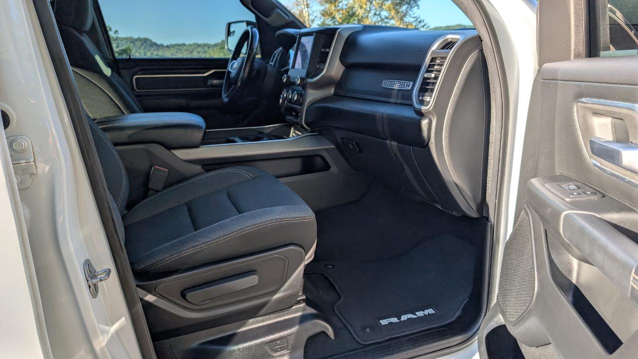 RAM 1500 Big Horn Crew Cab SWB 4WD 2019