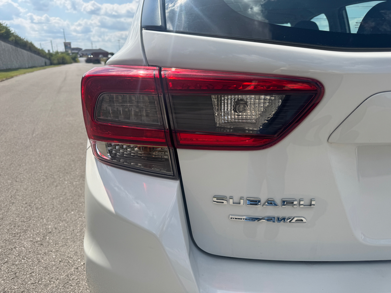 2022 Subaru Impreza Base photo 3
