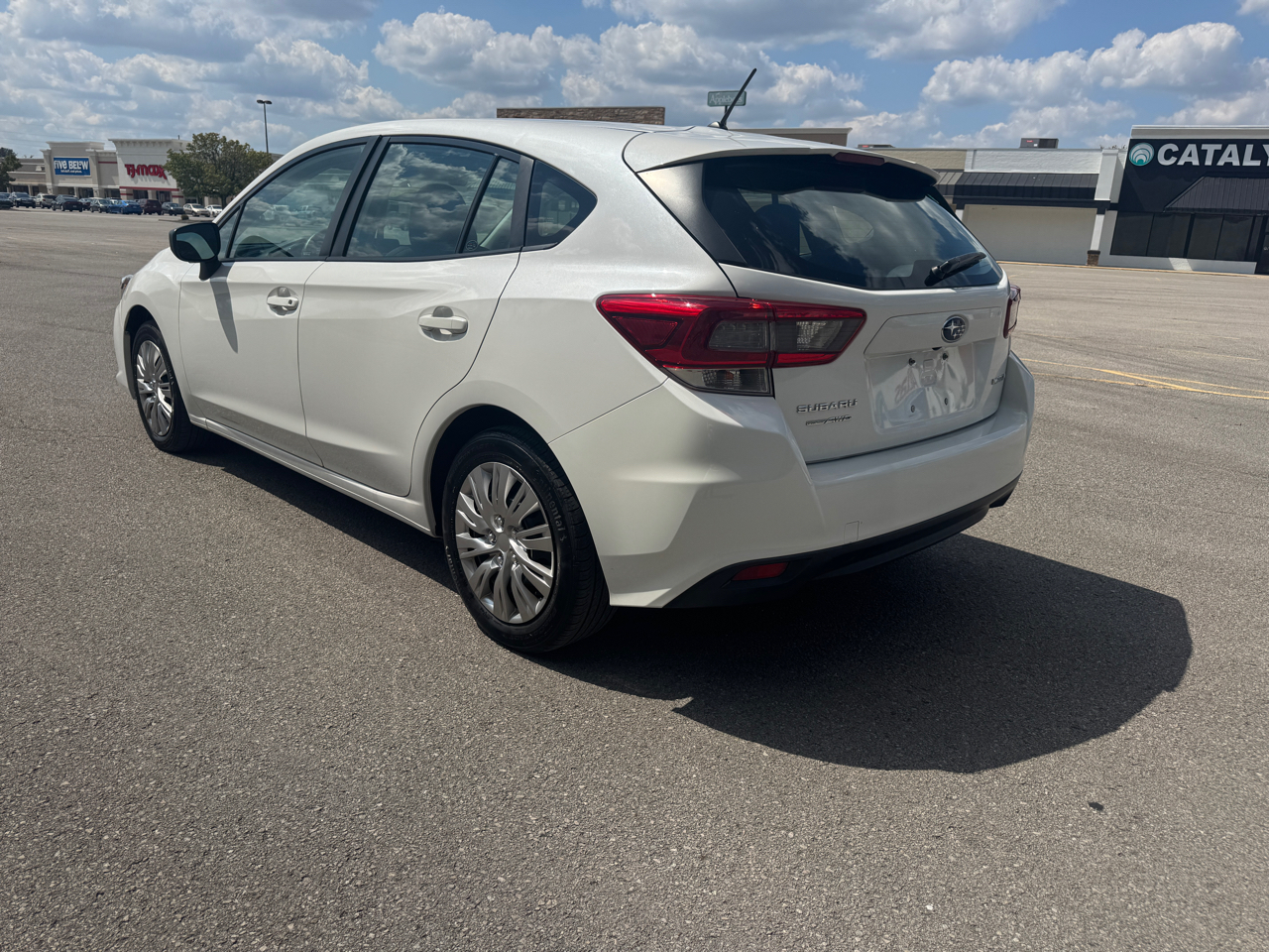 2022 Subaru Impreza Base photo 4