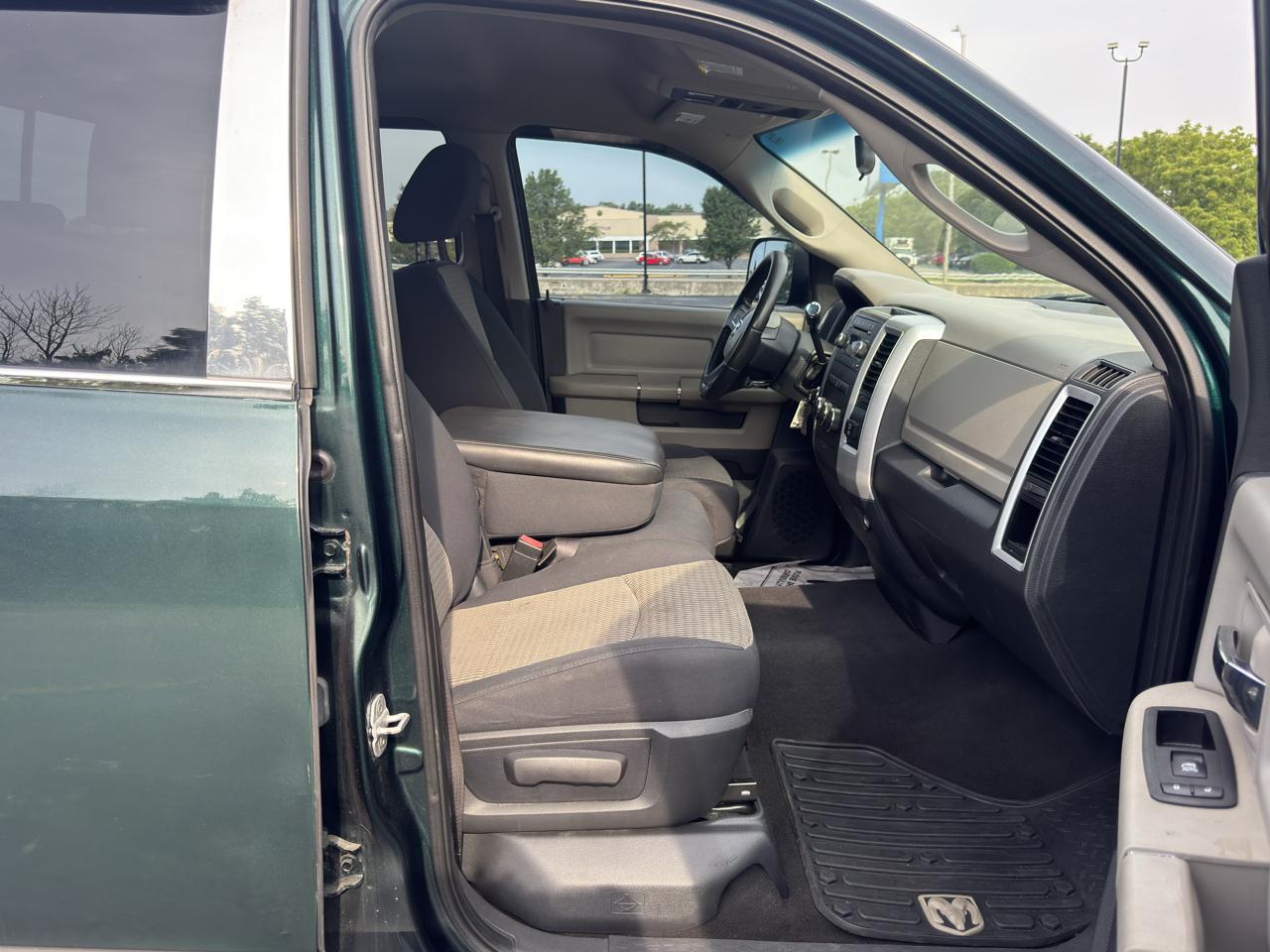 2011 RAM Ram 1500 Pickup SLT - Photo 14