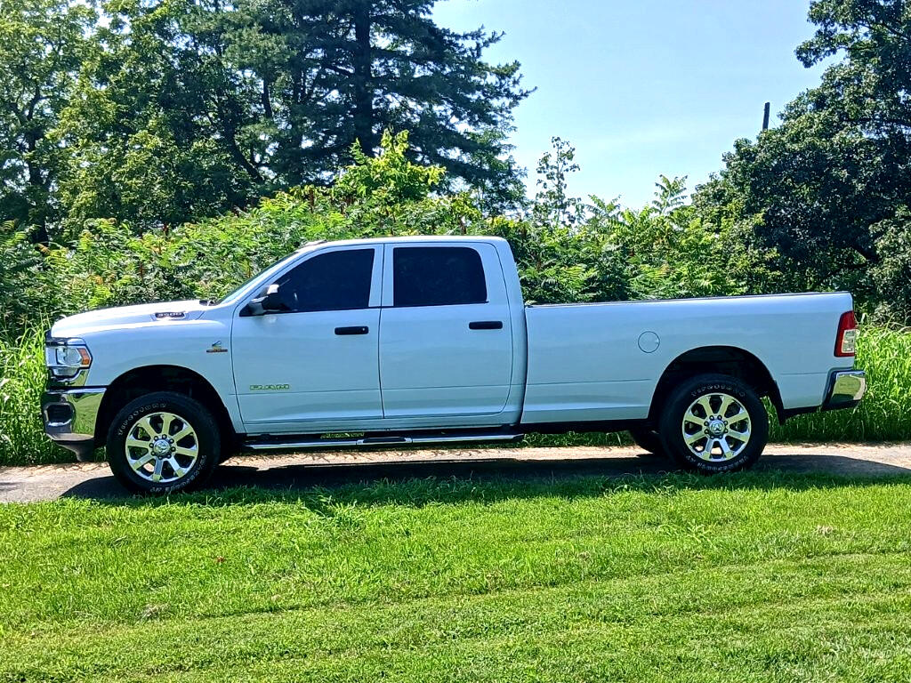 2022 Ram 3500 Tradesman photo 4