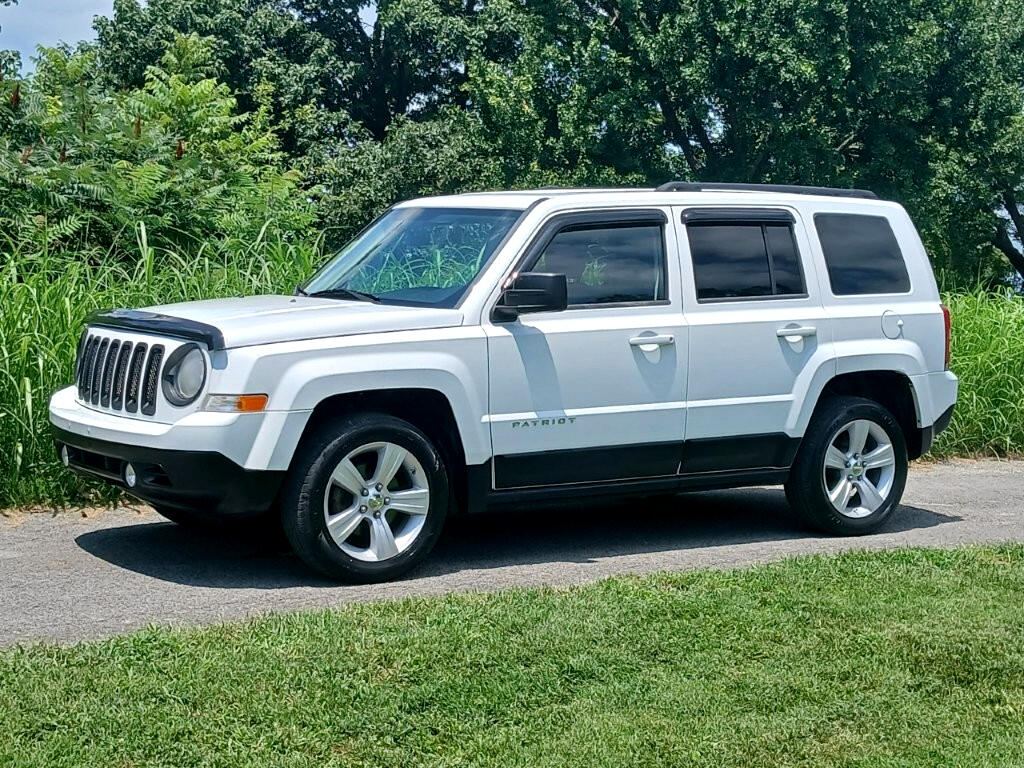 2011 Jeep Patriot Base photo 3
