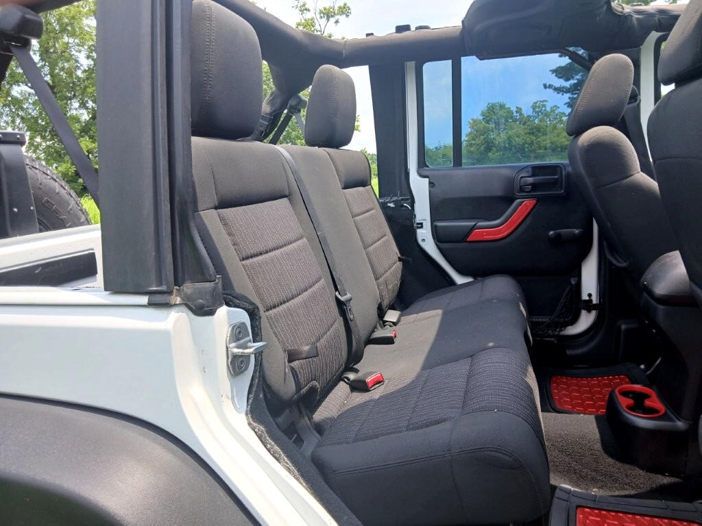 Jeep Wrangler Unlimited  2012 Jeep Wrangler Unlimited  2012