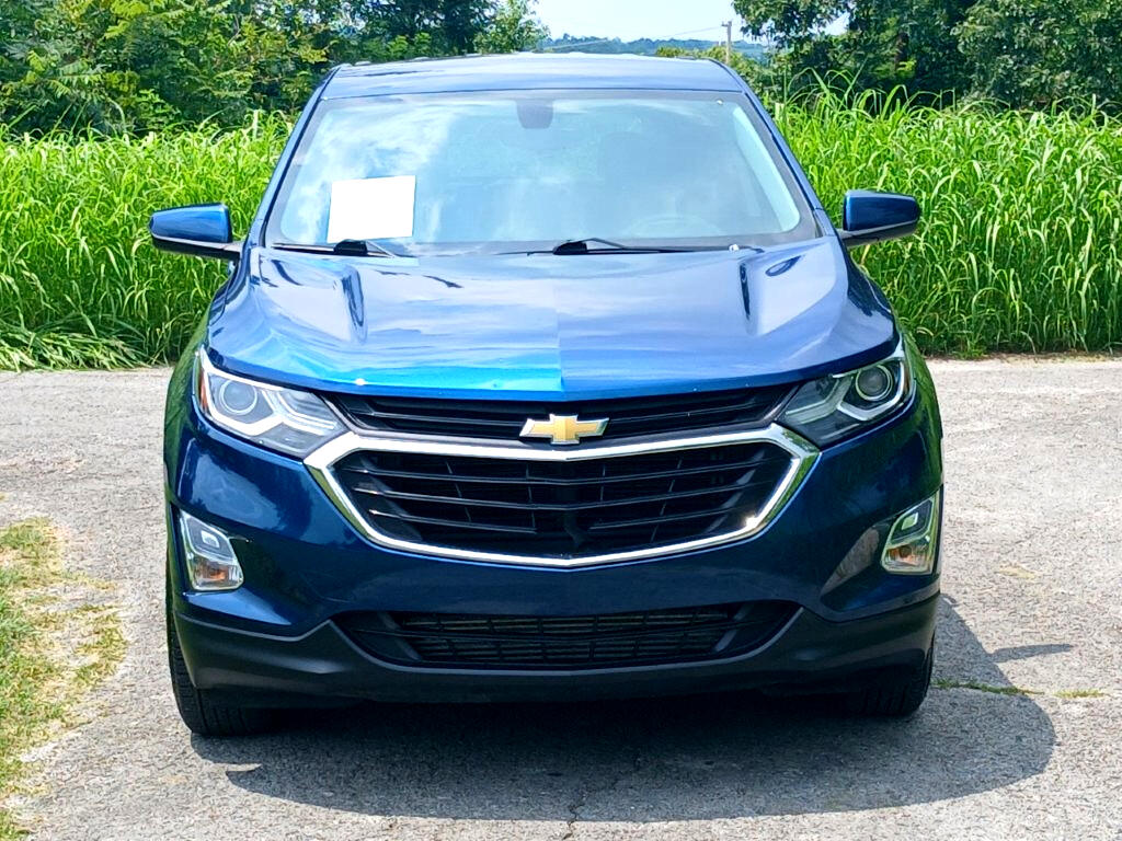 2019 Chevrolet Equinox LT photo 2