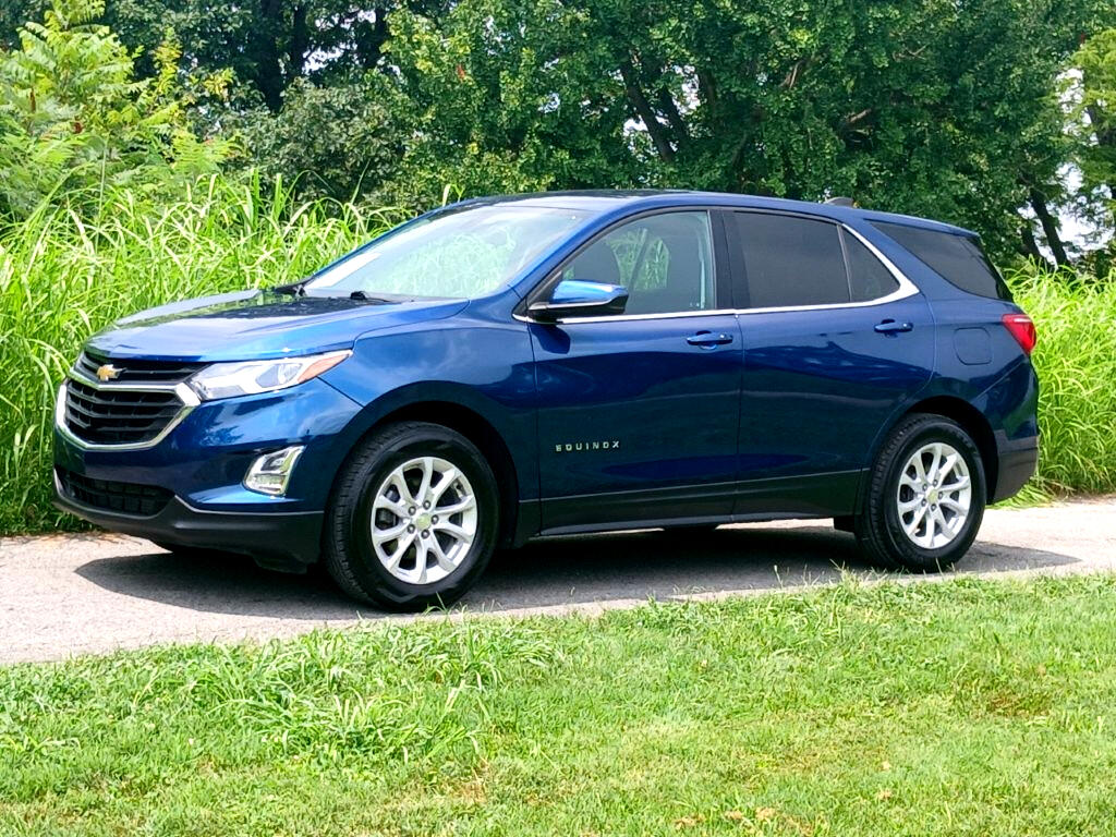 2019 Chevrolet Equinox LT photo 3