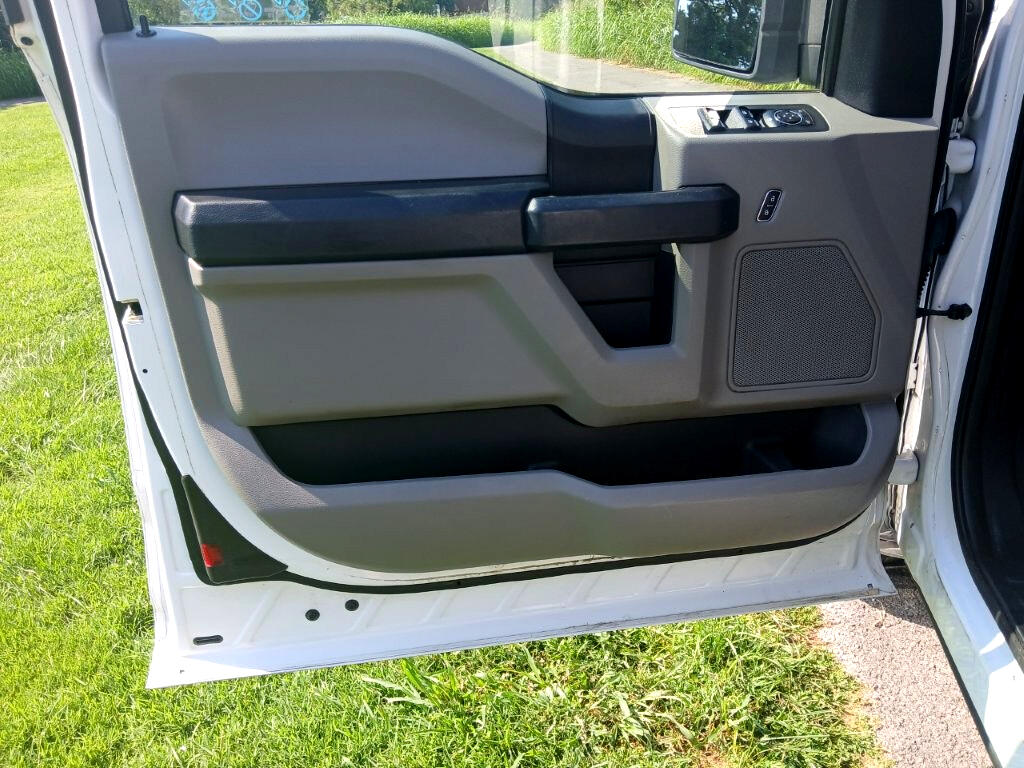 2018 Ford F-150 XL photo 9