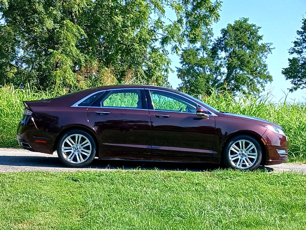 2013 Lincoln MKZ Base photo 8