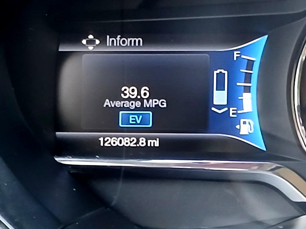 2013 Lincoln MKZ Base photo 26