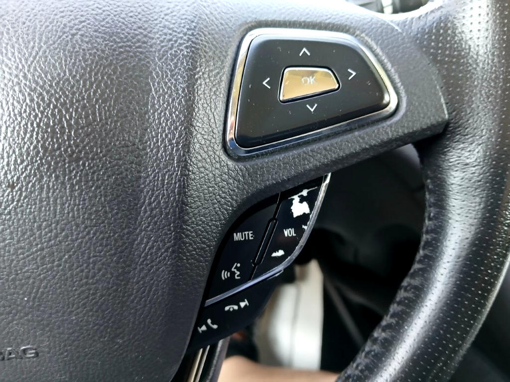 2013 Lincoln MKZ Base photo 29