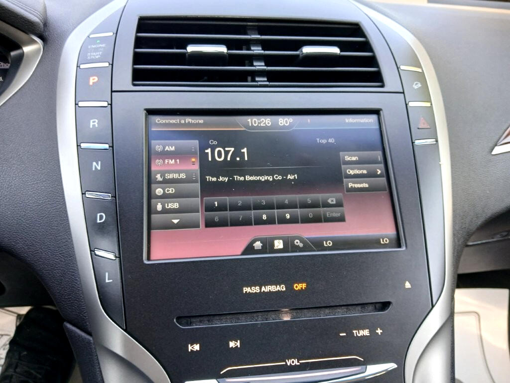 2013 Lincoln MKZ Base photo 31