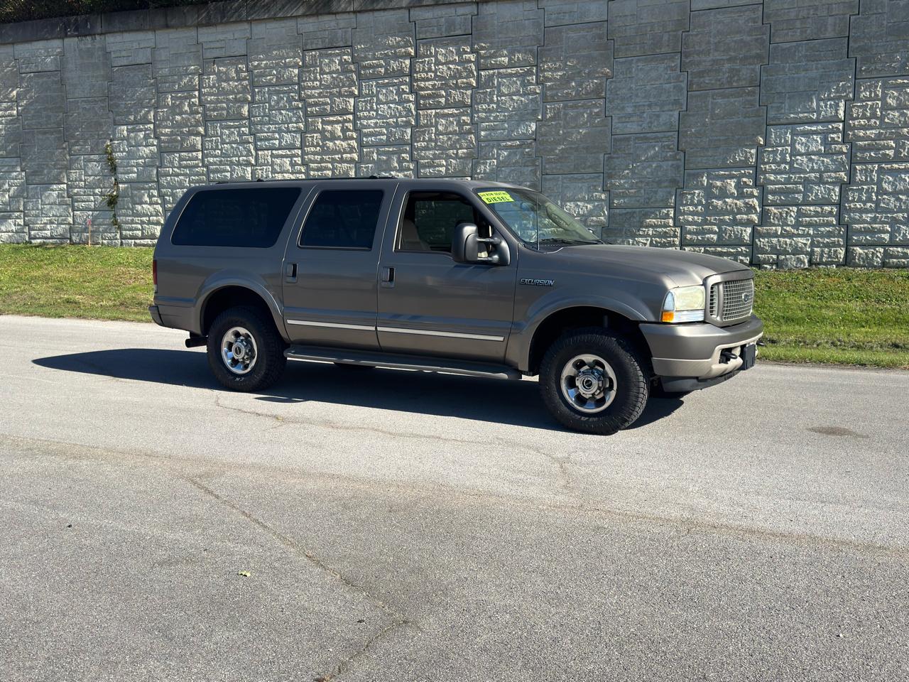Ford Excursion  2003