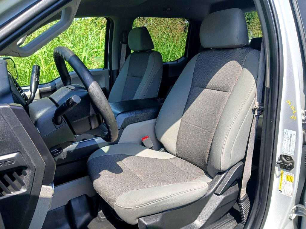 2018 Ford F-150 XLT photo 13