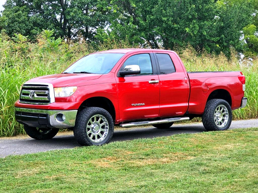 2013 Toyota Tundra Grade photo 3