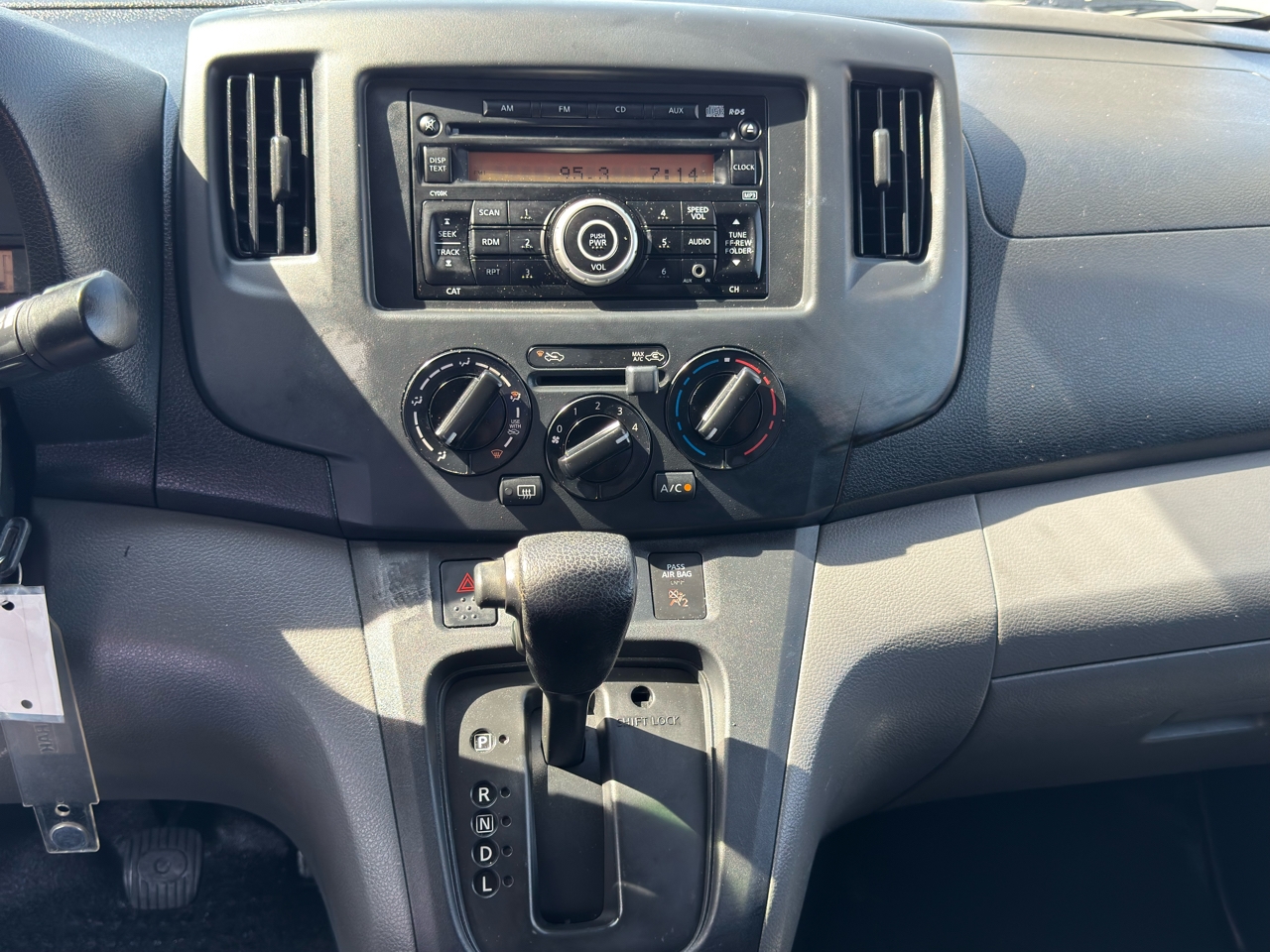 Nissan NV200 Compact Cargo  2017 Nissan NV200 Compact Cargo  2017