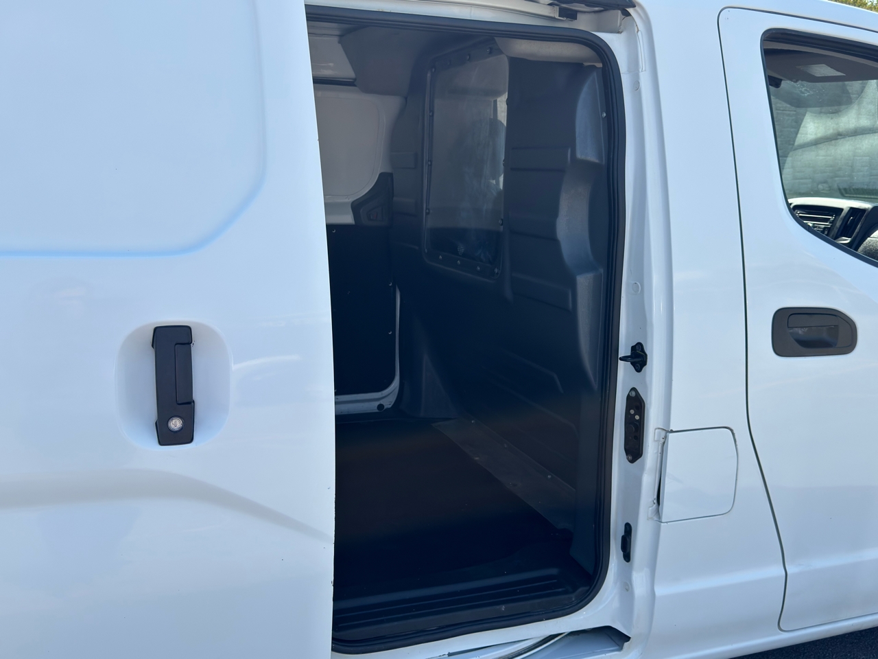 Nissan NV200 Compact Cargo  2017 Nissan NV200 Compact Cargo  2017