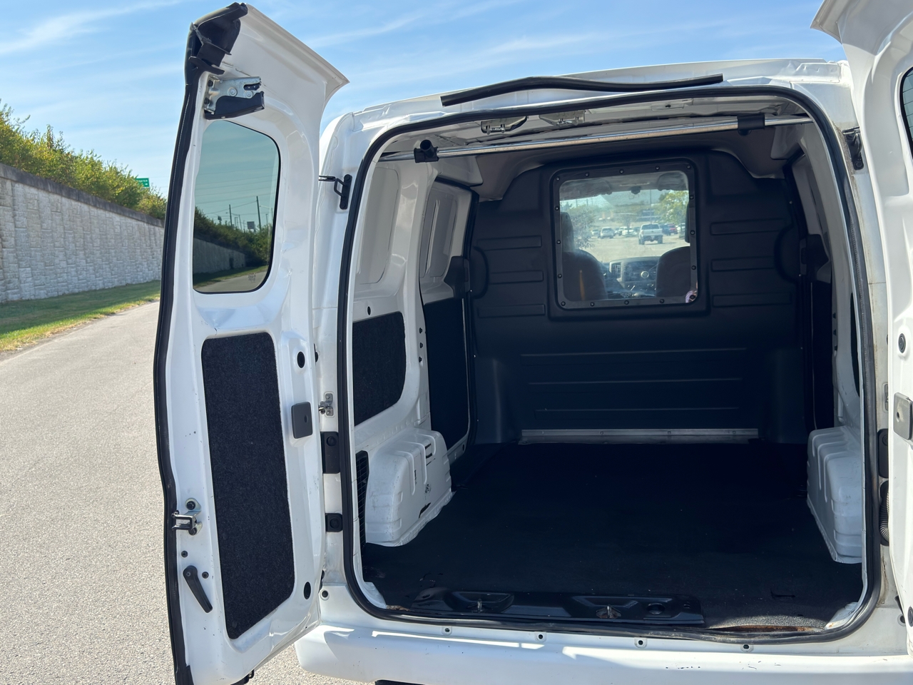 Nissan NV200 Compact Cargo  2017 Nissan NV200 Compact Cargo  2017