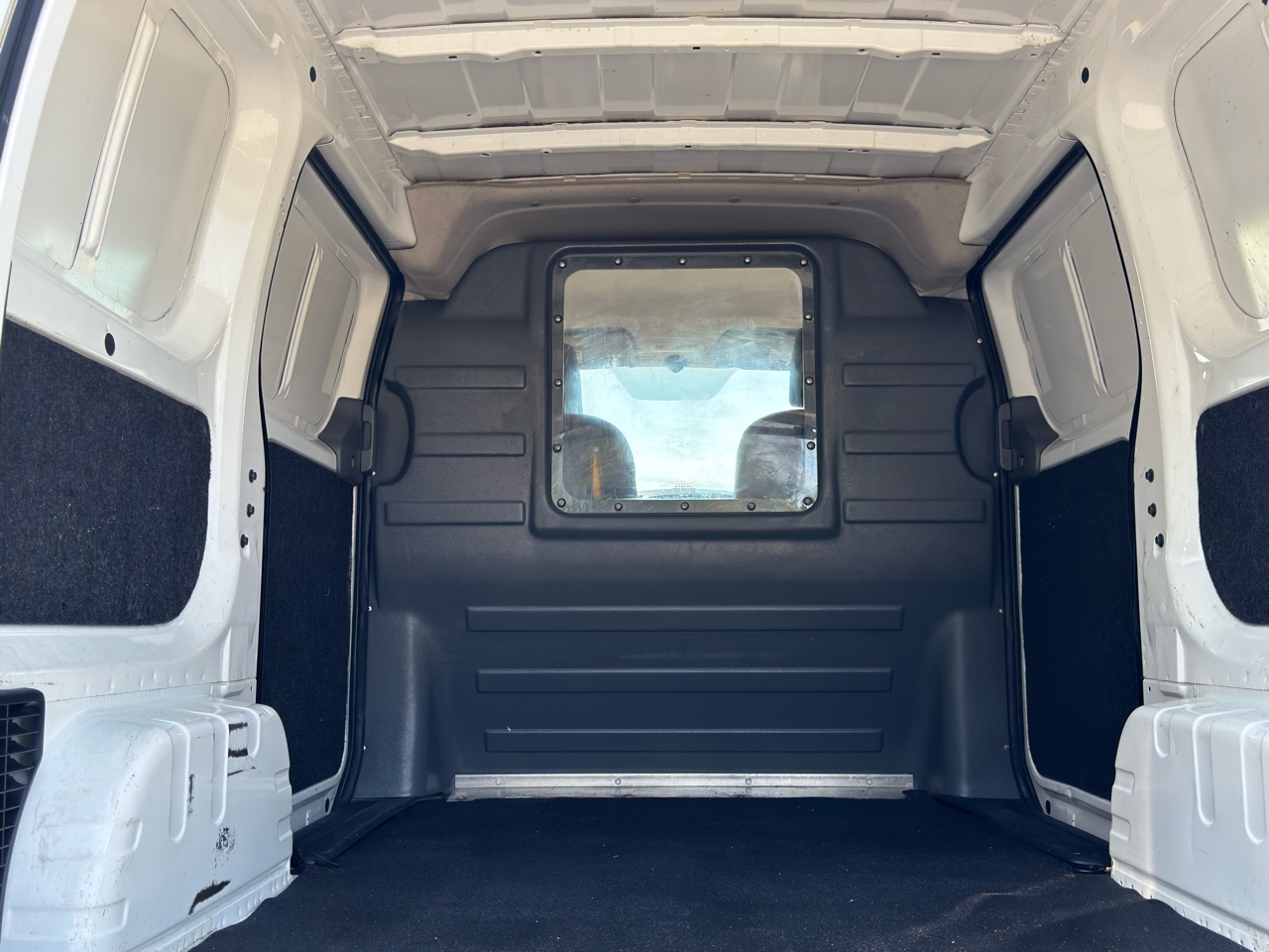 Nissan NV200 Compact Cargo  2017 Nissan NV200 Compact Cargo  2017