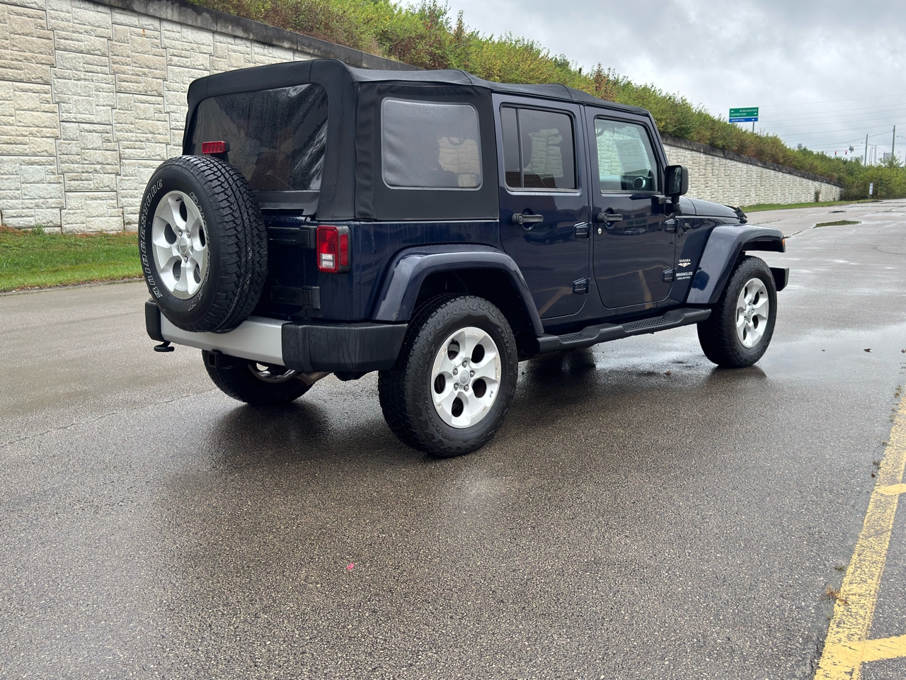 Jeep Wrangler Unlimited  2013 Jeep Wrangler Unlimited  2013