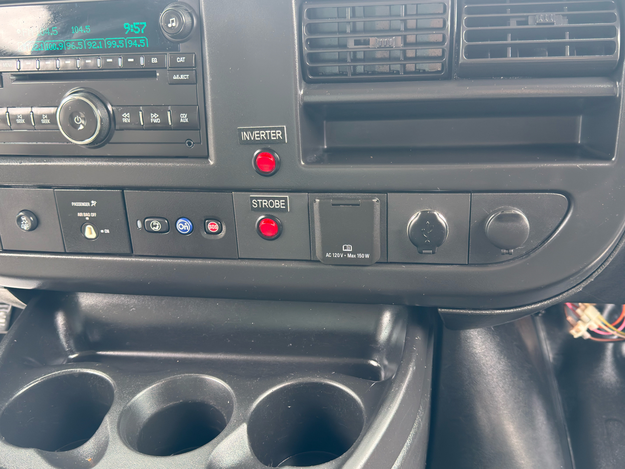 2015 Chevrolet Express 2500 Cargo Van photo 28