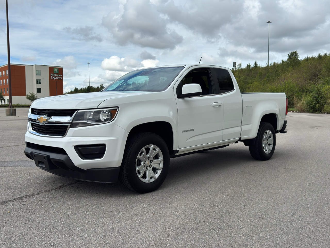2020 Chevrolet Colorado LT photo 9