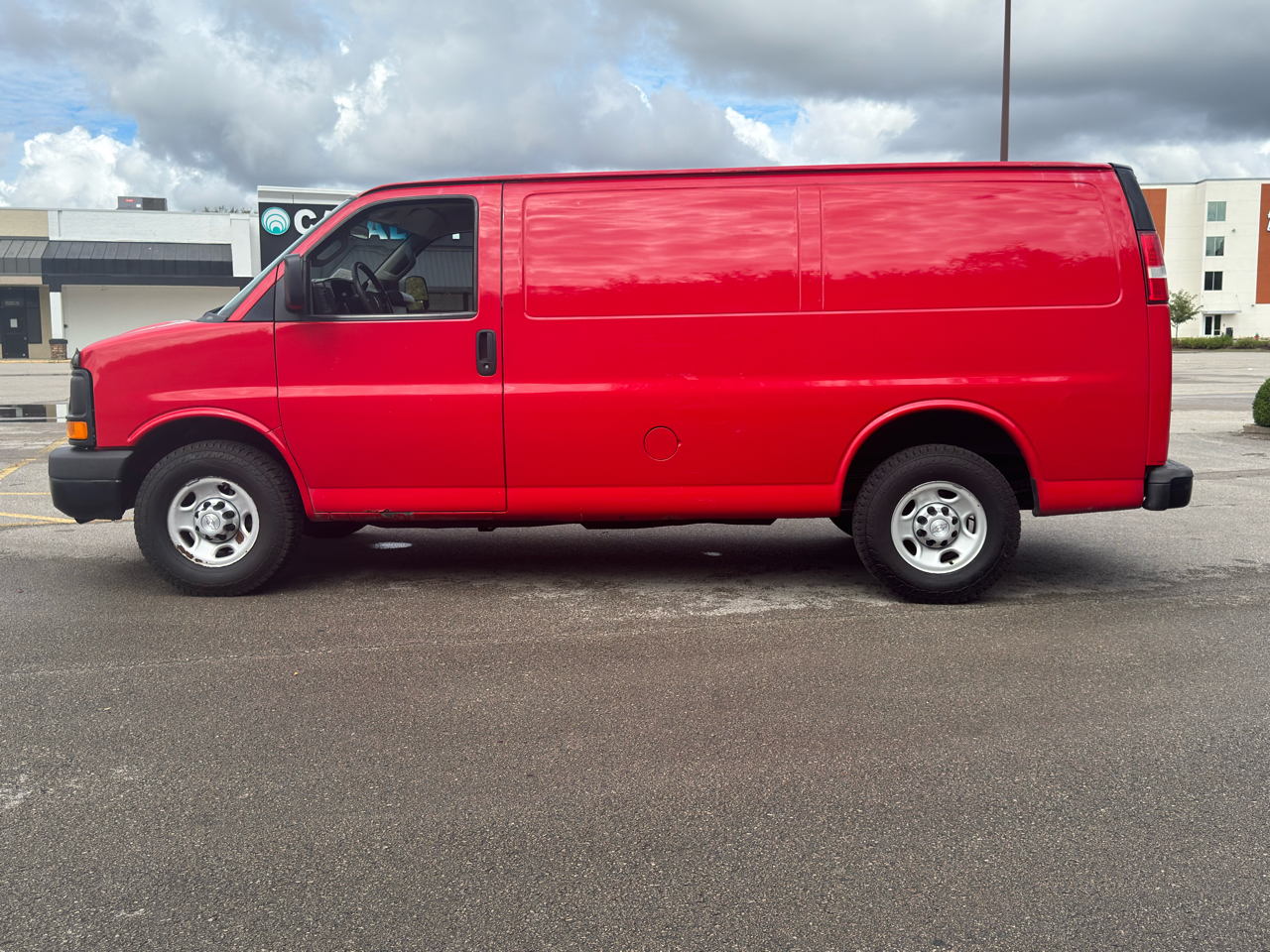 2016 Chevrolet Express 2500 Cargo Van photo 4