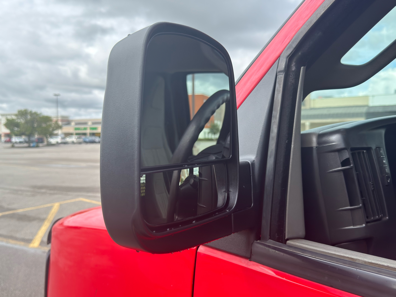 2016 Chevrolet Express 2500 Cargo Van photo 6