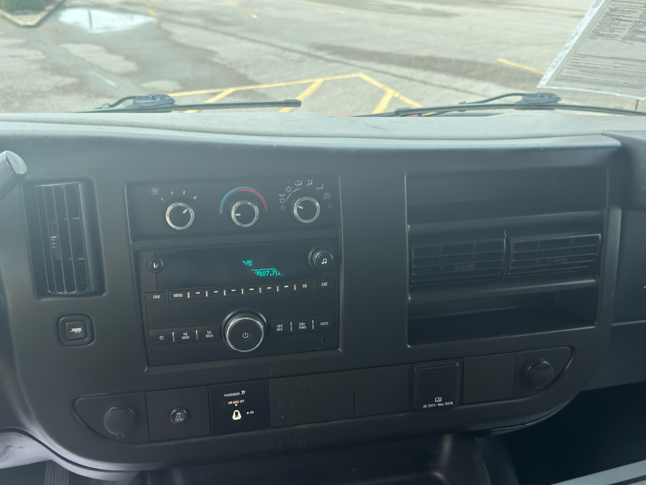 2016 Chevrolet Express 2500 Cargo Van photo 21