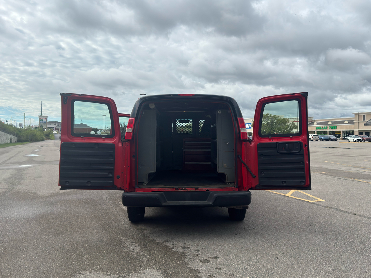 2016 Chevrolet Express 2500 Cargo Van photo 37