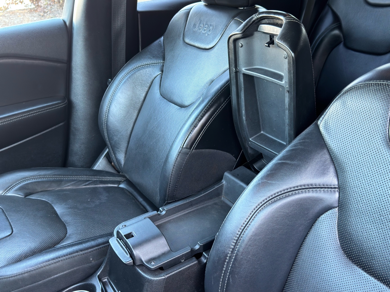 Jeep Cherokee  2019 Jeep Cherokee  2019