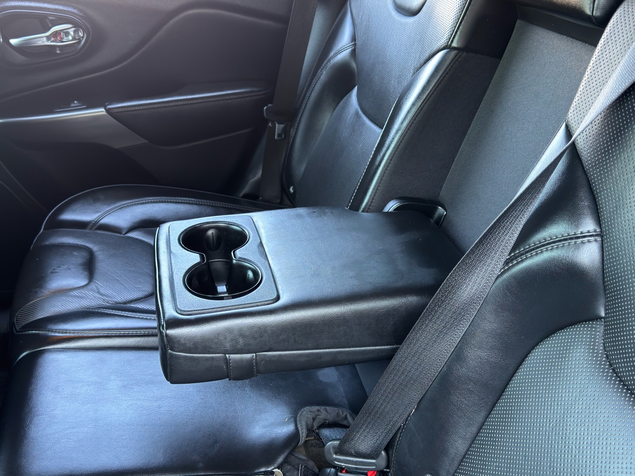Jeep Cherokee  2019 Jeep Cherokee  2019