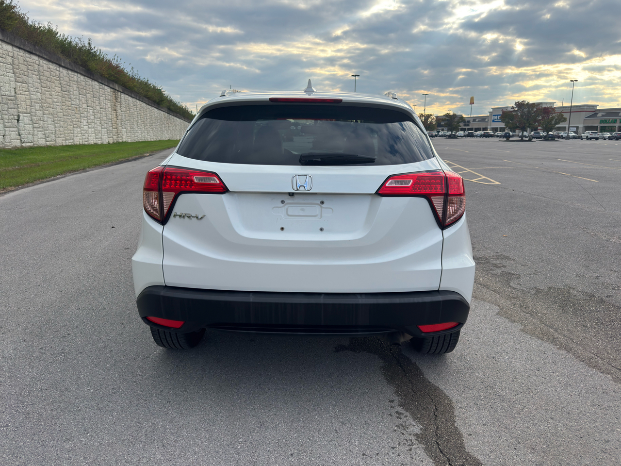 Honda HR-V  2016 Honda HR-V  2016