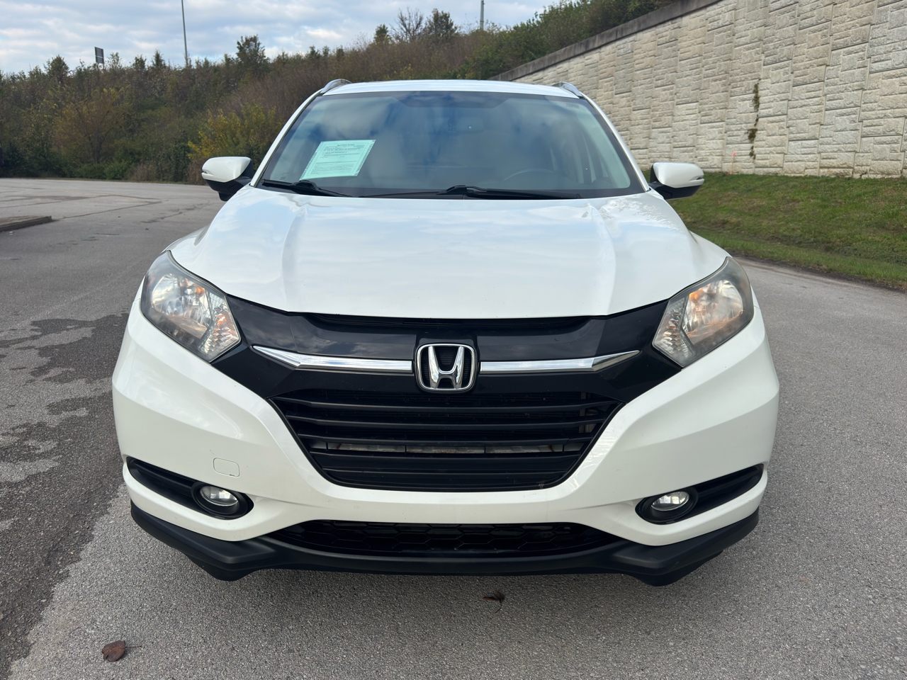 Honda HR-V  2016 Honda HR-V  2016