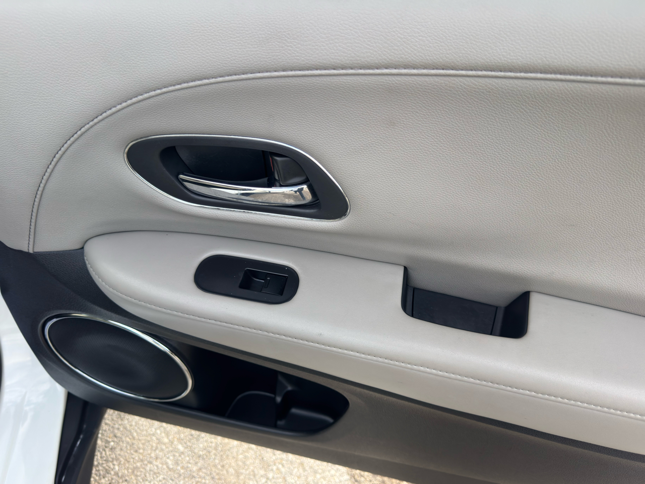 Honda HR-V  2016 Honda HR-V  2016