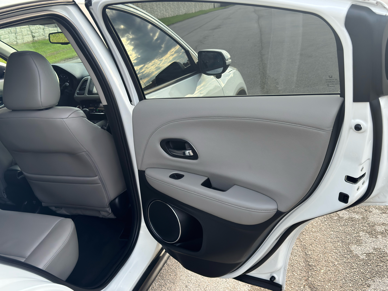 Honda HR-V  2016 Honda HR-V  2016