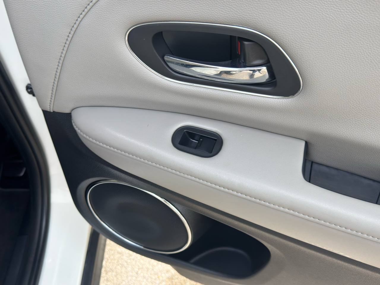 Honda HR-V  2016 Honda HR-V  2016