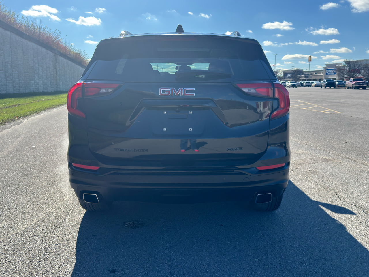 2019 Gmc Terrain SLE photo 2