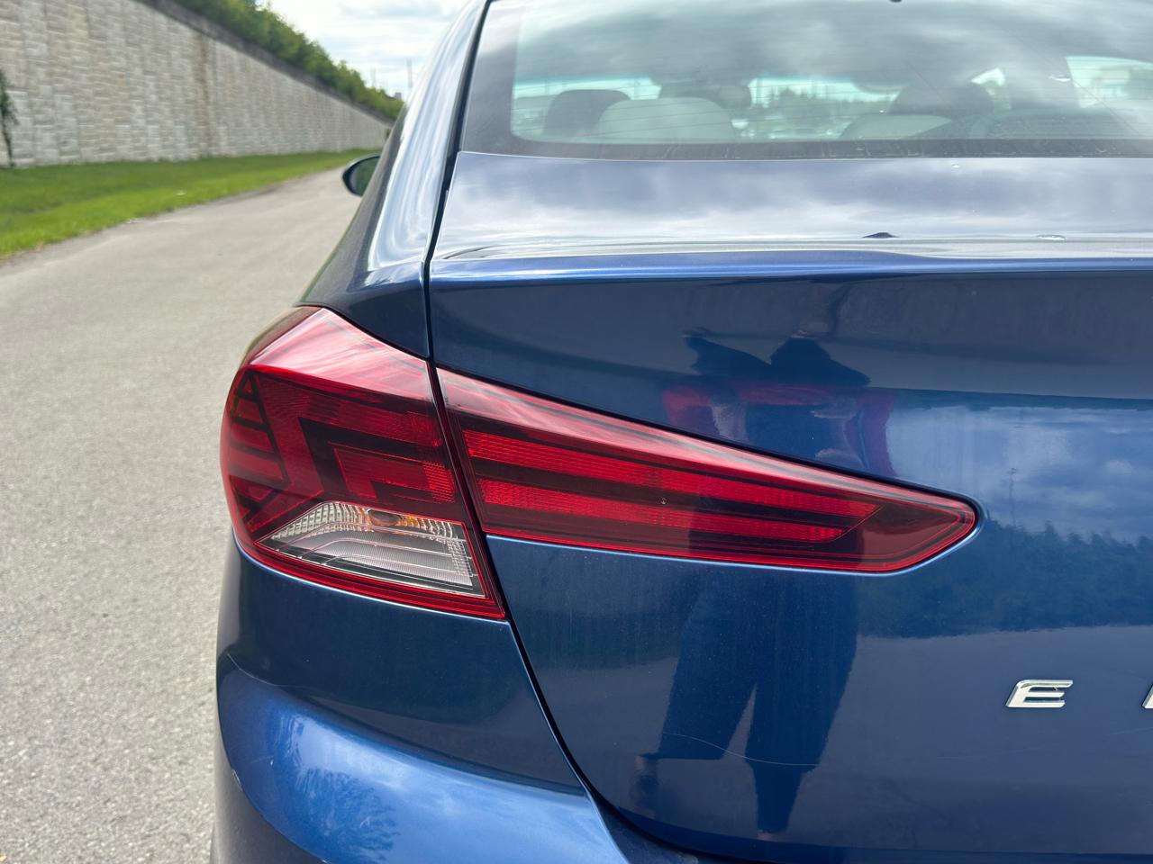 Hyundai Elantra  2020