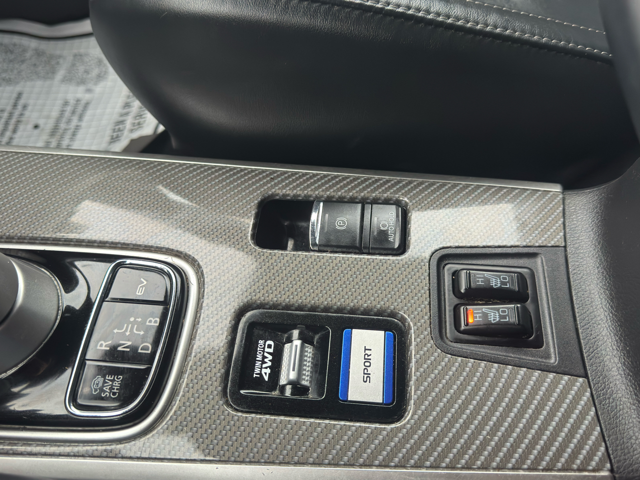 Mitsubishi Outlander PHEV  2022