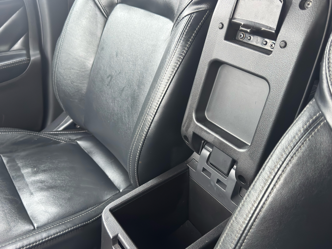 Mitsubishi Outlander PHEV  2022