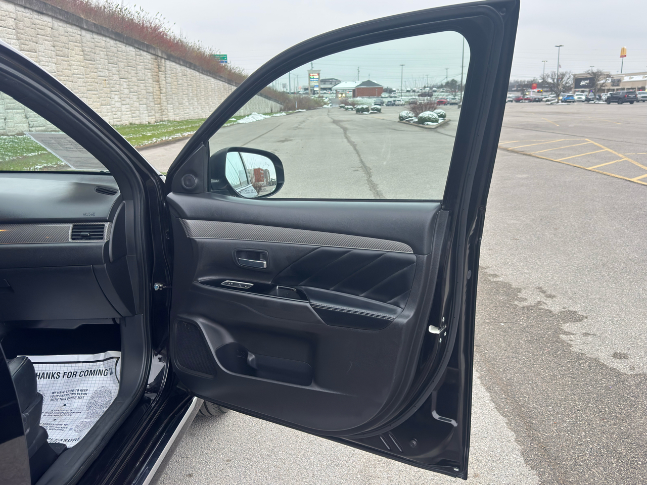 Mitsubishi Outlander PHEV  2022